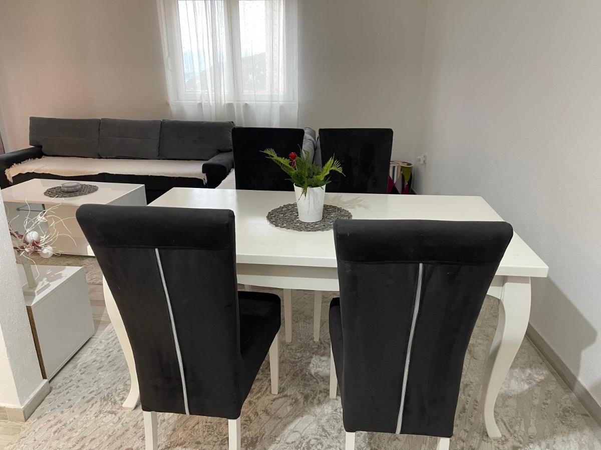 Nikola Apartment Неум Екстериор снимка
