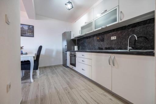 Nikola Apartment Неум Екстериор снимка